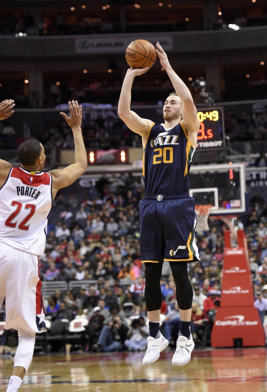 Jazz doblega a Wizards e hila 3er triunfo seguido
