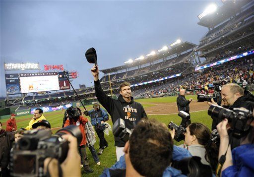 Randy Johnson entra al club de las 300 victorias