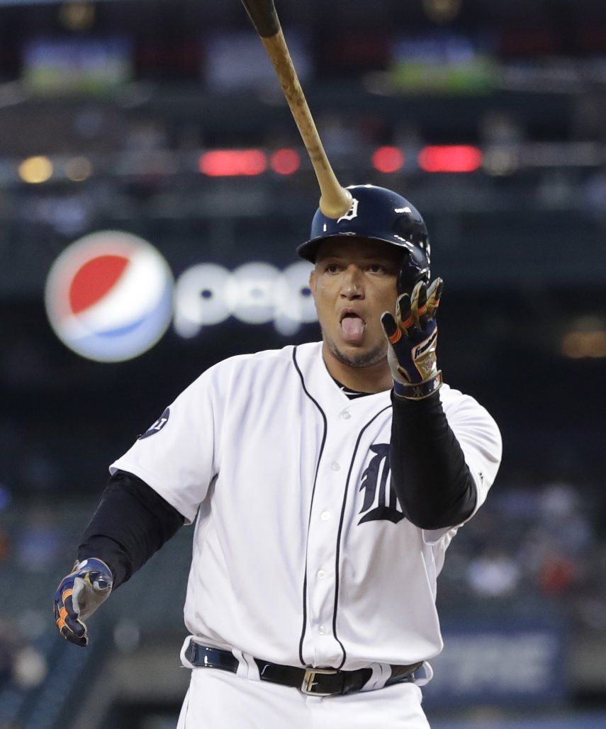 Demandan a Miguel Cabrera por pensión