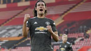 FA suspende a Cavani 3 juegos por usar término impropio