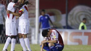 Paraguay llega a La Paz en busca de un milagro