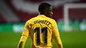 Dembélé sufre una lesión muscular en el muslo derecho