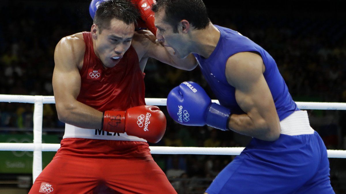 Rodríguez Gana En Boxeo Y Asegura Primera Medalla De México