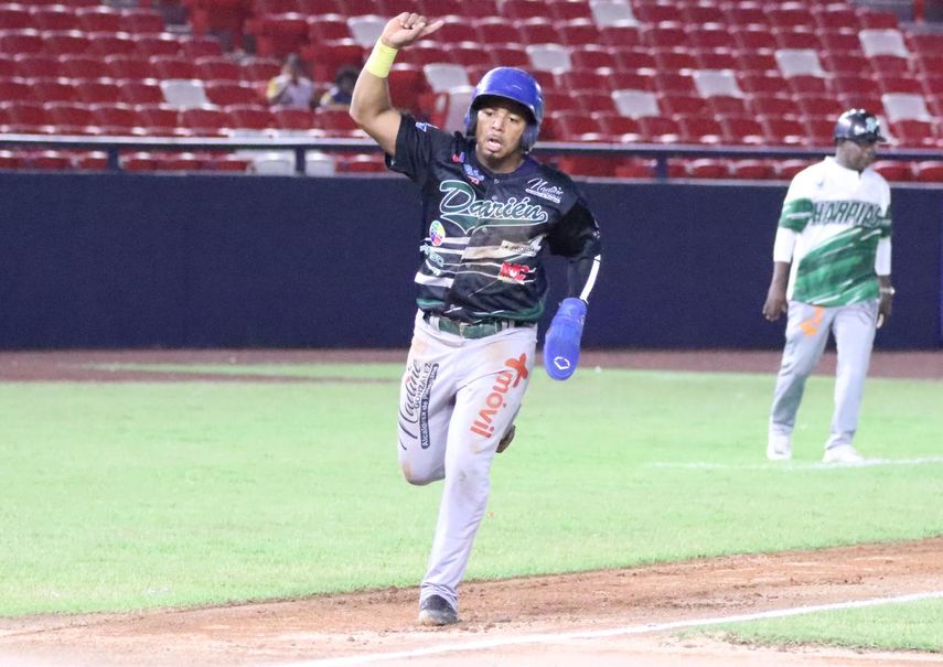 Béisbol Mayor 2024: Darién y Chiriquí pegan primero