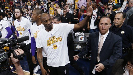Augustin guía a Nuggets a victoria sobre Lakers