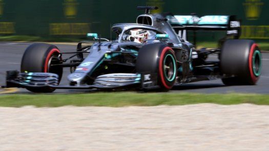 Hamilton domina los últimos ensayos libres en Australia
