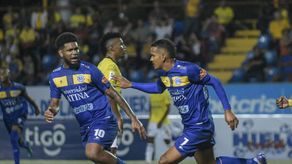 LPF: CD Universitario le gana a Herrera FC en un partidazo