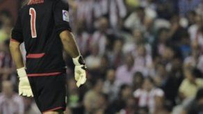 España: Agüero se perderí­a dos partidos por lesión en la rodilla