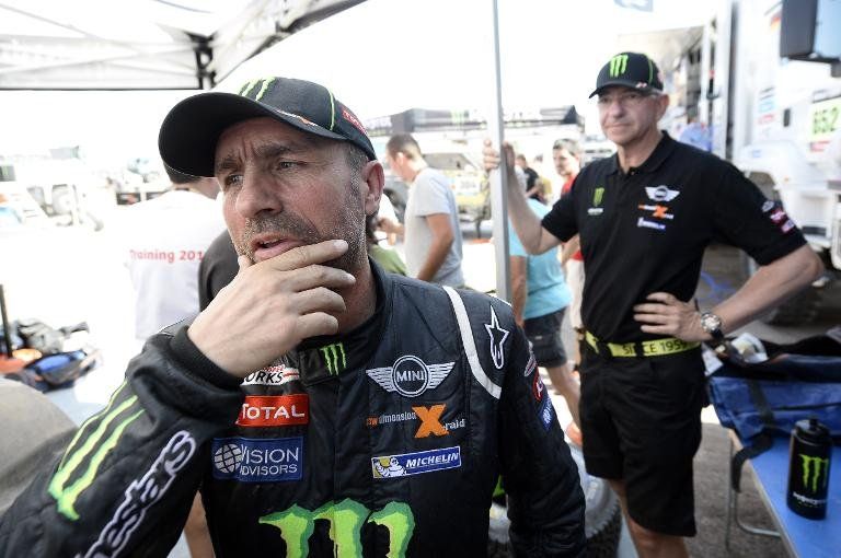 Argentino Terranova gana undécima y polémica etapa del Dakar-2014 en autos