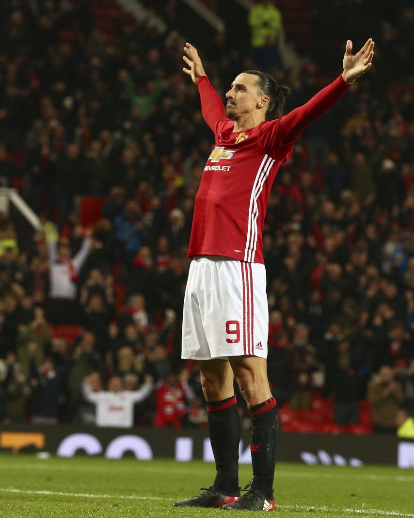 Man United y Southampton pasan a semifinales de Copa de Liga