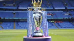 Liga Premier aprueba protocolos para reanudar entrenamientos