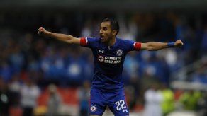 Cruz Azul se mantiene como líder invicto en México