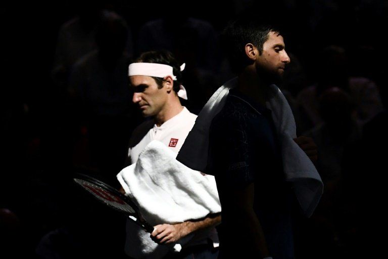 Duelo de maestros entre Djokovic y Federer en Londres