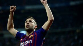 Jordi Alba renueva con el Barcelona hasta 2024