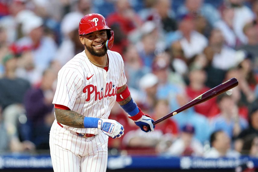 MLB: Edmundo Sosa sonó su primer cuadrangular de la temporada 2025