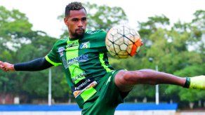 Armando Polo se va con sus goles a Unión Comercio de Perú