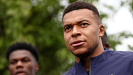 Kylian Mbappé y el PSG fueron citados al tribunal laboral el 17 de noviembre Kylian Mbappé y el PSG fueron citados al tribunal laboral el 17 de noviembre