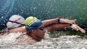 La brasileña Ana Marcela Cunha gana oro en el mundial de natación