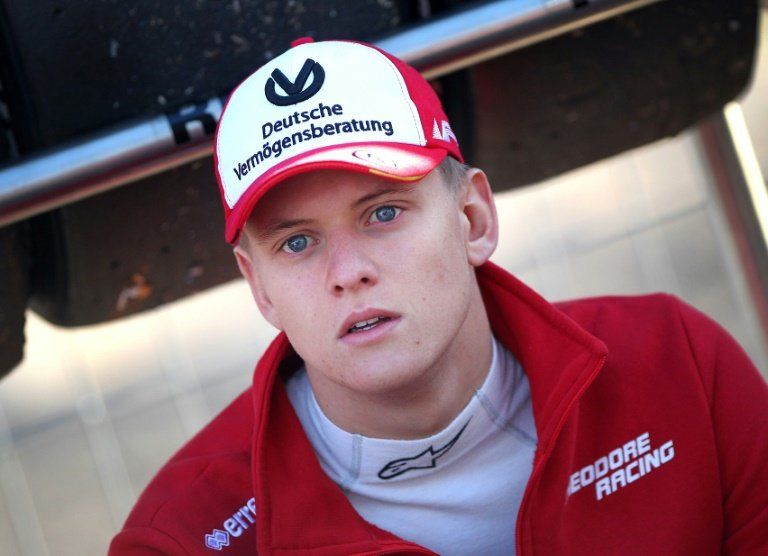 El hijo de Schumacher pilotará un Ferrari de F1 en los ensayos en Baréin