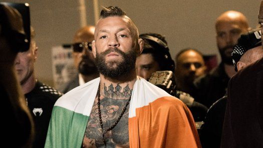 Conor McGregor pasará por el quirófano tras lesión ante Max Holloway Conor McGregor pasará por el quirófano tras lesión ante Max Holloway