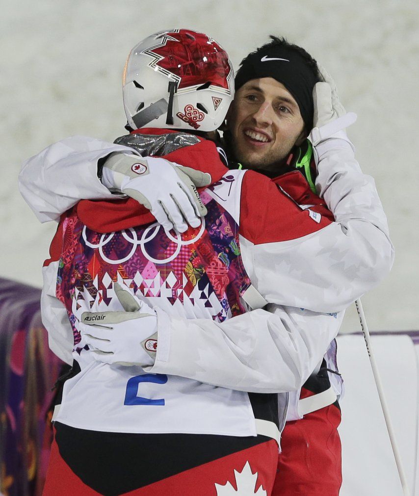 Otro 1-2 en baches y Canadá domina el medallero