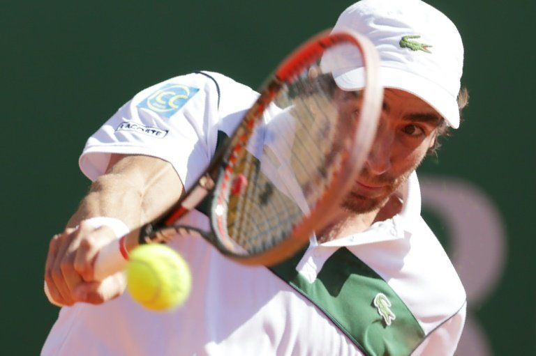 Doble duelo franco-brasileño en estreno de Roland Garros