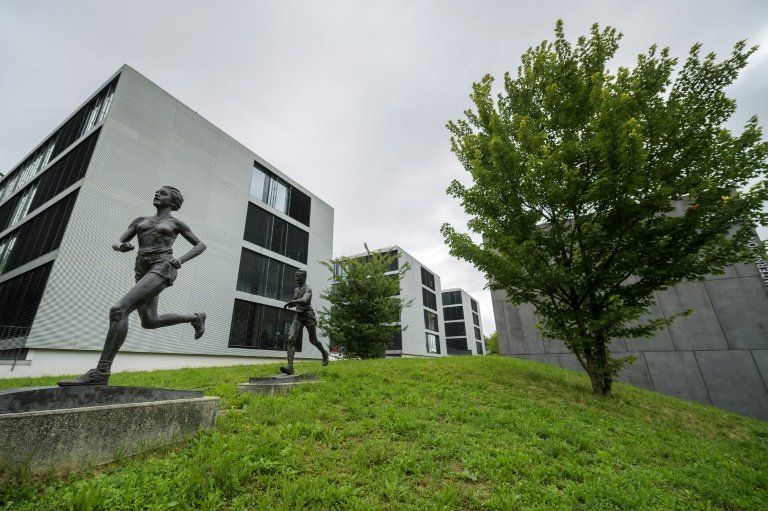 Nunca estuve implicado en organizaciones criminales, dice Rakhimov a la AFP