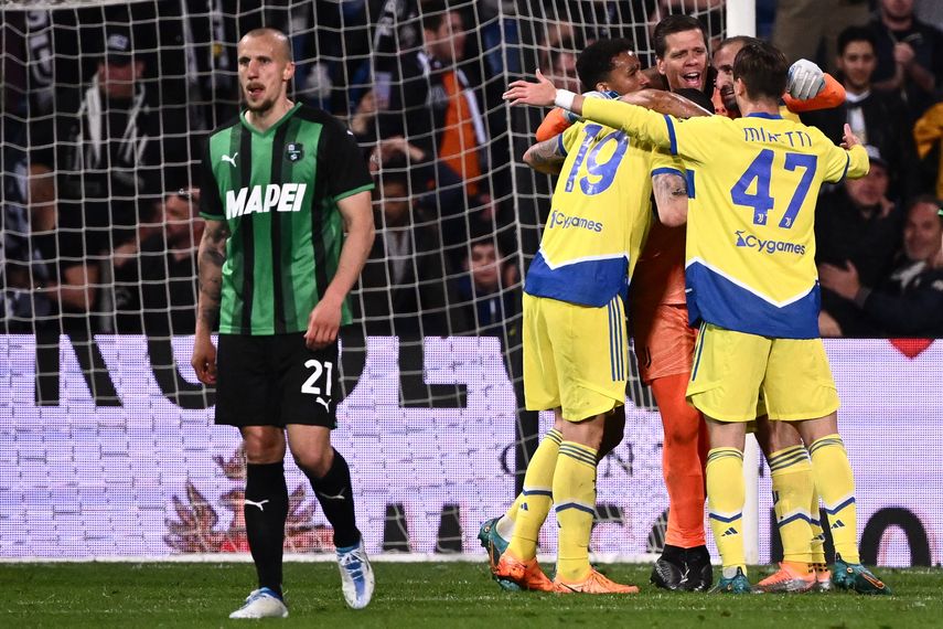 Juventus remonta ante Sassuolo y se acerca al podio
