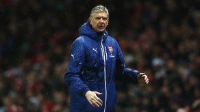 Arsène Wenger consiguió su victoria 400 en la Premier League