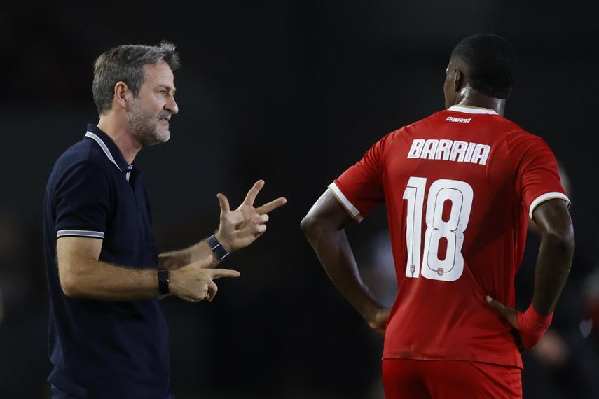 Kadir Barría disputó algunos minutos ante Brasil