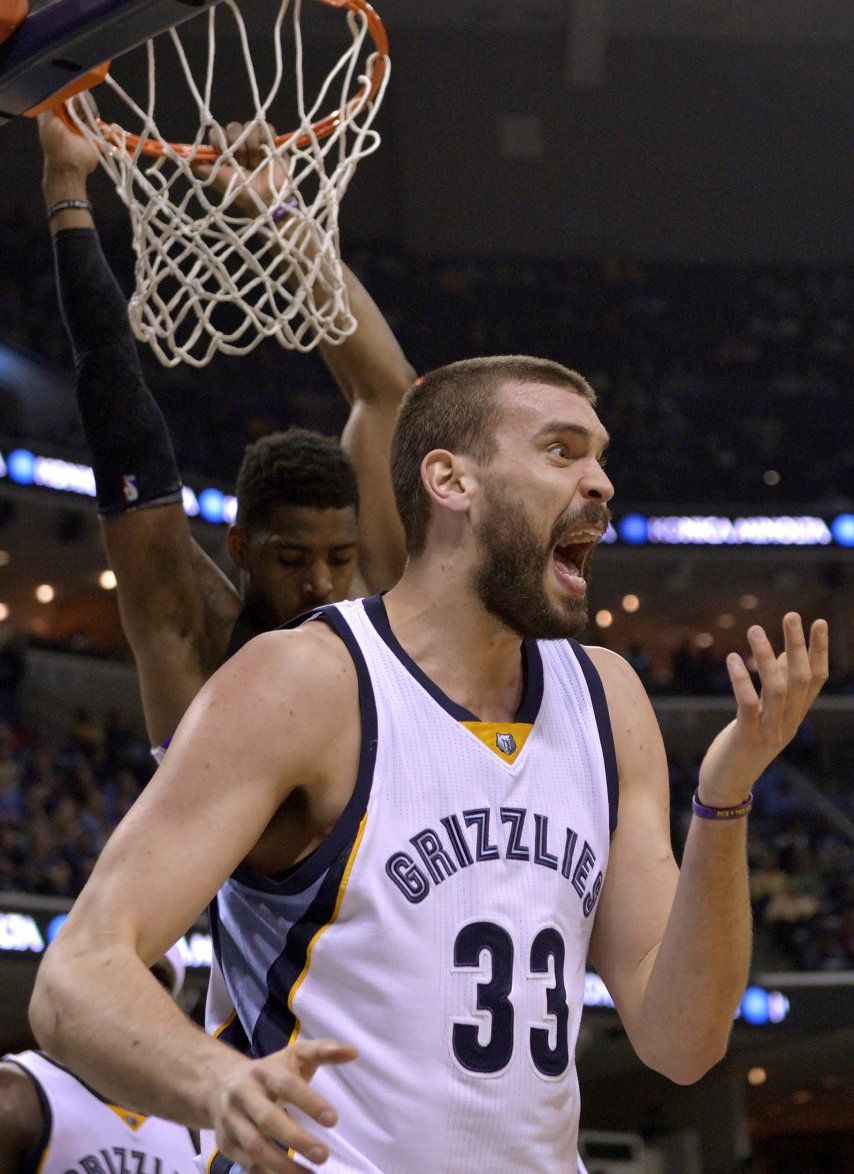 Grizzlies vencen a Kings para salir de mala racha