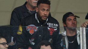 Policía brasileña no ve indicios de violación en el caso Neymar