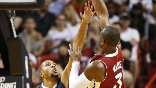Bosh y Wade guían triunfo del Heat sobre Pelicans