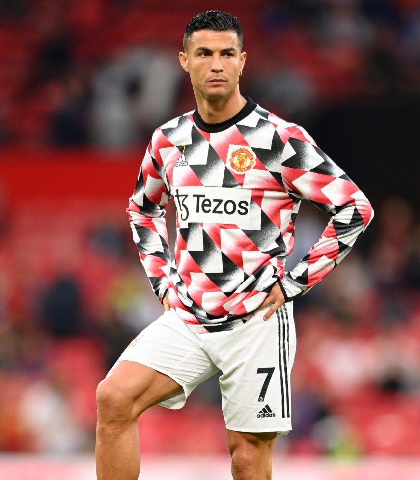 MÍRALO AQUÍ. Cristiano Ronaldo ignora a Jamie Carragher en vivo.