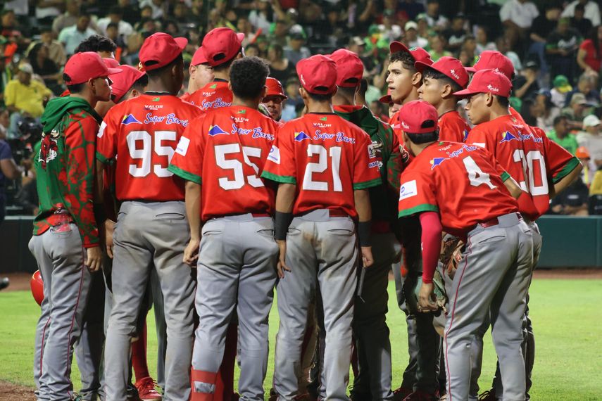 Béisbol Juvenil 2026: Chiriquí gana un partidazo ante Coclé en Aguadulce