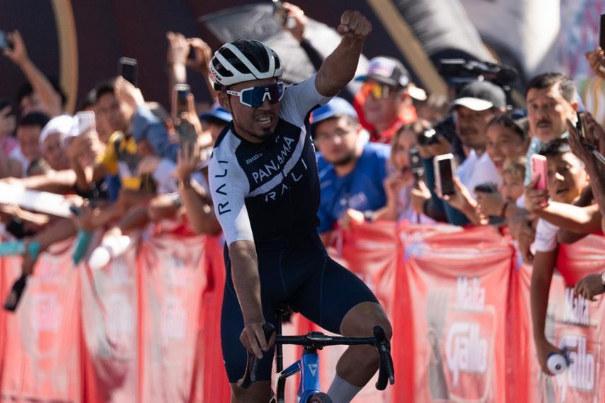 Vuelta a Guatemala 2025: Bolívar Espinosa gana la primera etapa