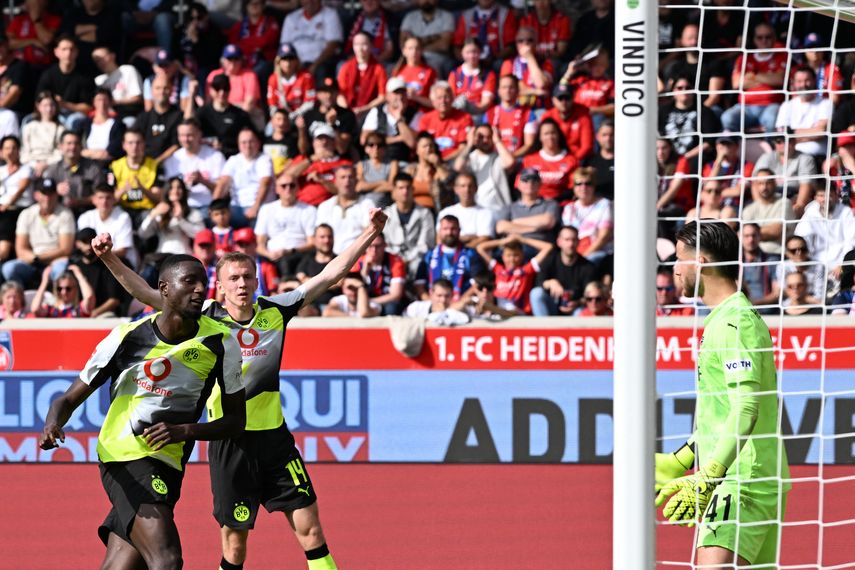 Borussia Dortmund se coloca líder provisional tras ganar en Heidenheim