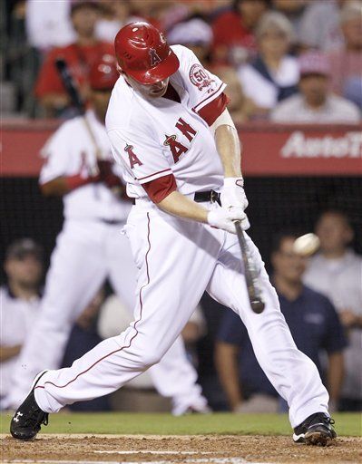 MLB: Angelinos 7, Mellizos 1; Haren frena a Mellizos en 8 innings