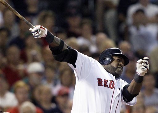 Big Papi rompe empate con par de jonrones