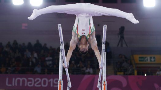 México suma otro oro en gimnasia, con Isaac Núñez en barras