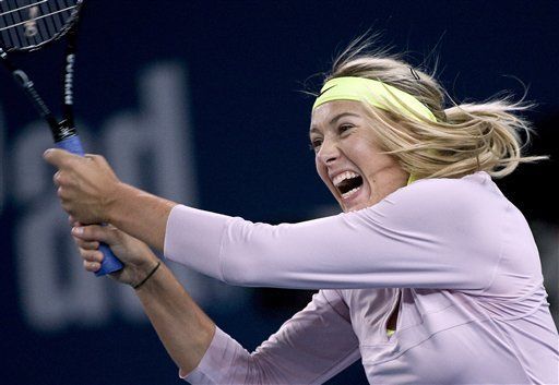Sharapova pierde en Beijing, victorias de Djokovic y Verdasco
