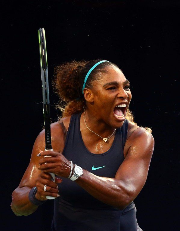 Serena Williams pisa fuerte en el torneo Premier de Toronto al vencer a Alexandrova