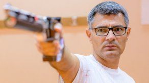 Yusuf Dikec intenta registrar su postura de París 2024 como marca