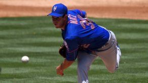 Mets vapulean a Dodgers 8-0