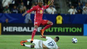 Amir Murillo en el equipo del año de la Concachampions