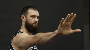 NBA: Sandro Mamukelashvili hace historia para Spurs con 34 puntos en 19 minutos