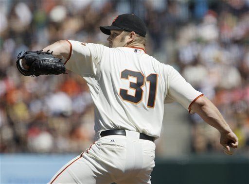 Uribe y Penny lucen con S.F.; Yanquis a nueve juegos de Boston