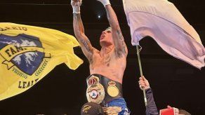 Argentino Puma Martínez gana una histórica unificación ante Kazuto Ioka en Tokio