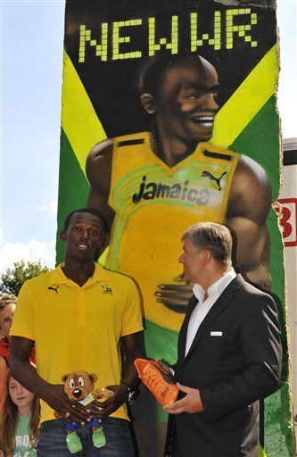 Bolt por partida triple agranda su leyenda en Berlí­n