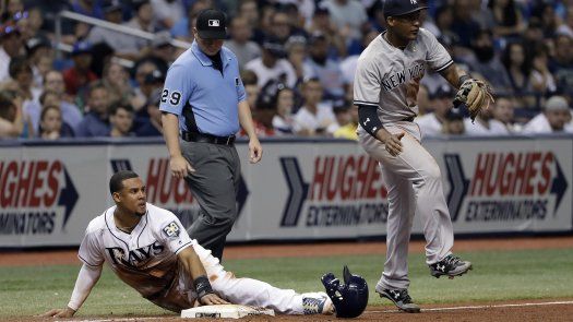 Rays superan 2-1 a Yanquis apoyándose en el bullpen